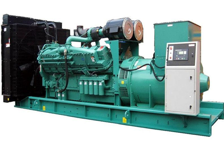 梅州570kw康明斯柴油发电机组